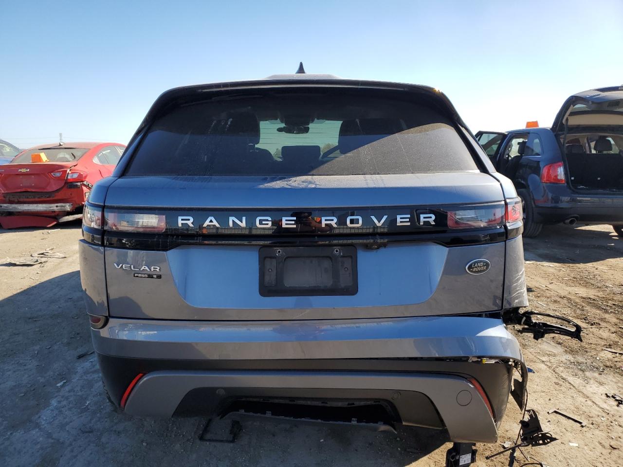 2018 Land Rover Range Rover Velar S VIN: SALYB2RX0JA732545 Lot: 77503904