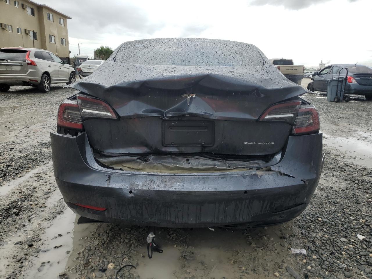 5YJ3E1EBXKF520659 2019 Tesla Model 3