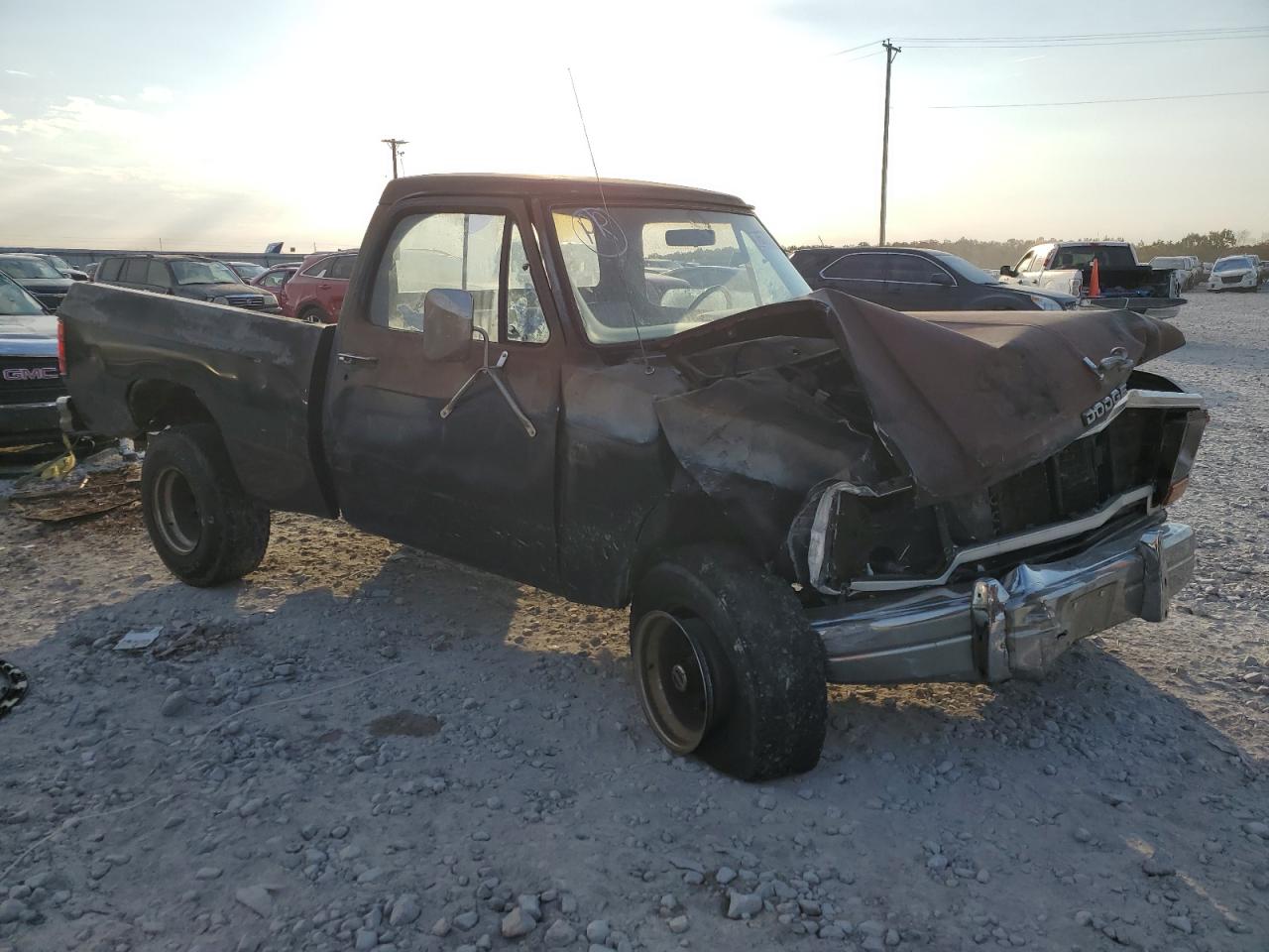 1987 Dodge D/W Series - Image 4