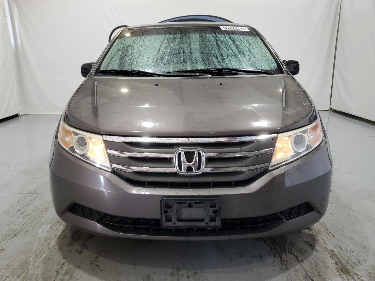 5FNRL5H60BB083504 2011 Honda Odyssey Exl