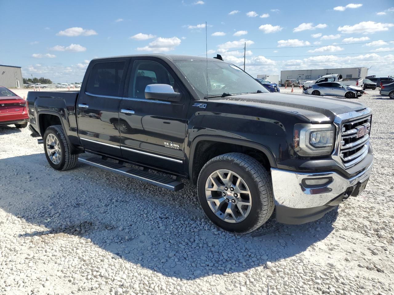 2018 GMC Sierra - Image 4