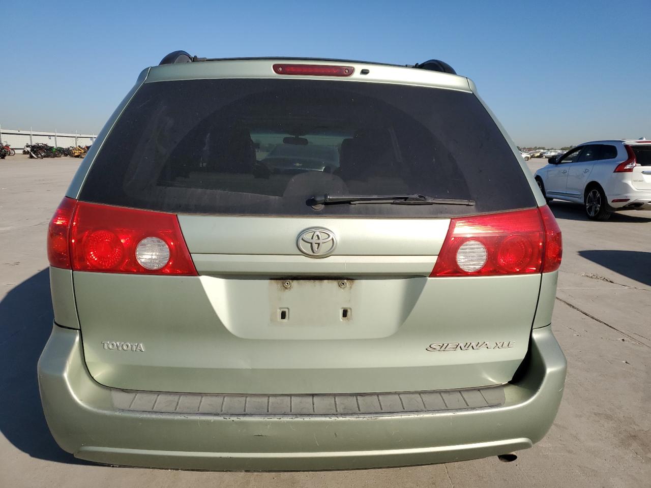 5TDZK22C99S230005 2009 Toyota Sienna Xle