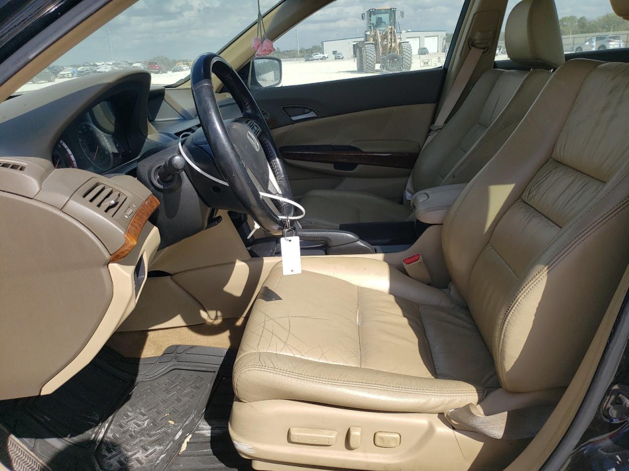 2009 Honda Accord - Image 7