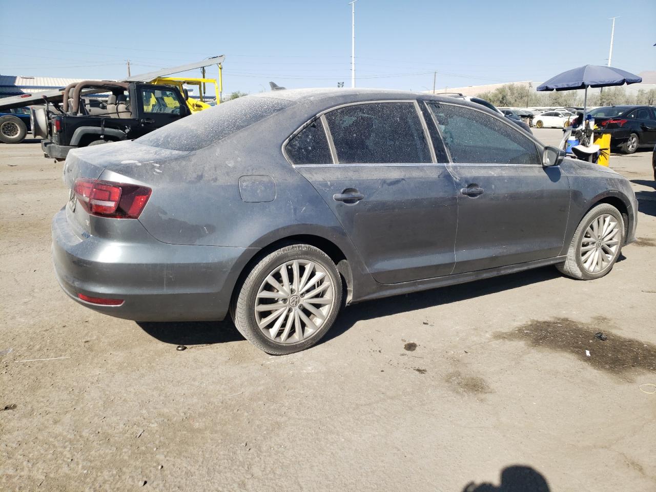 2016 Volkswagen Jetta - Image 3