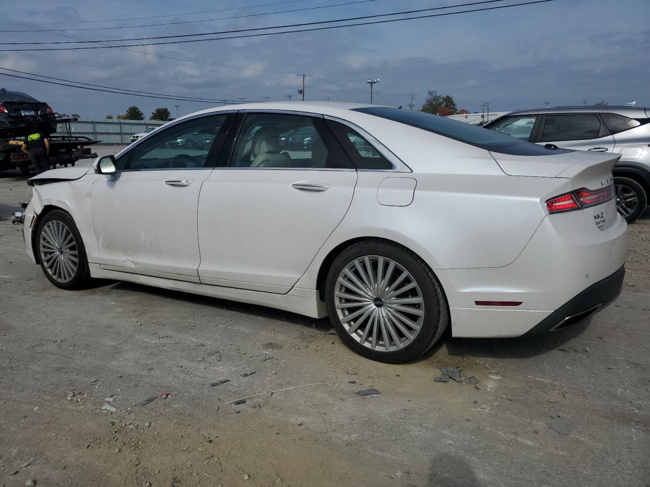 2017 Lincoln MKZ - Image 2