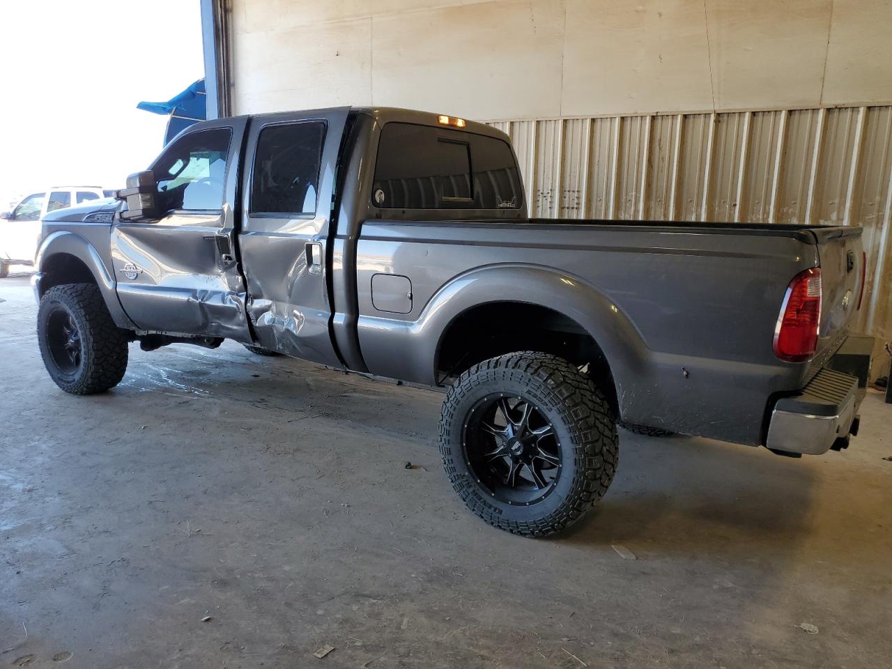 2012 Ford F250 - Image 2