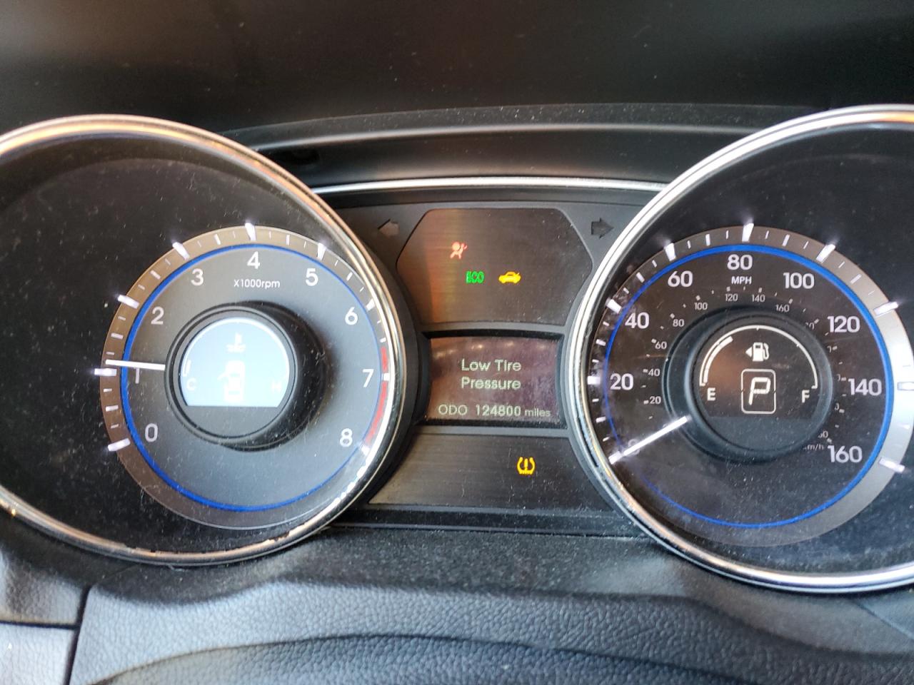 2014 Hyundai Sonata - Image 9