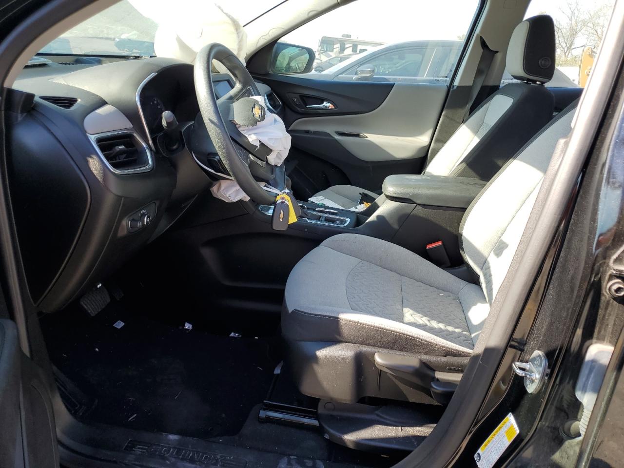 2022 Chevrolet Equinox - Image 7