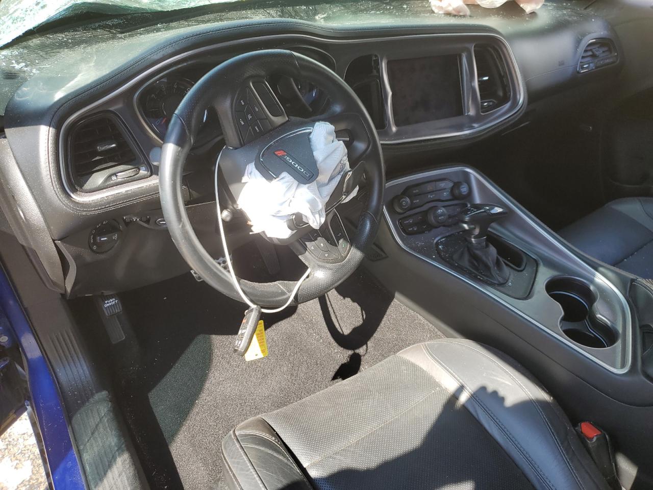 2020 Dodge Challenger - Image 8