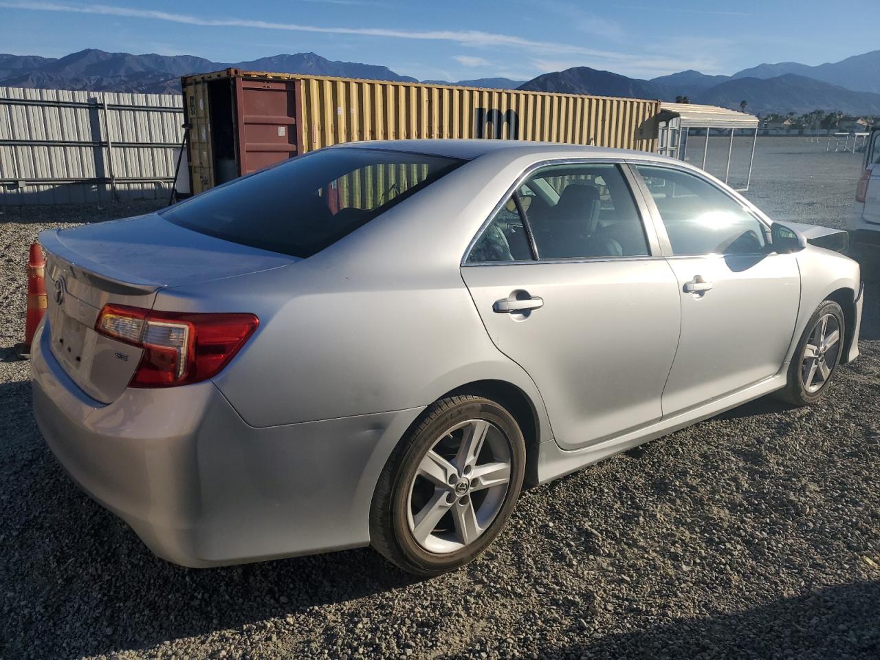 VIN 4T1BF1FKXDU281269 2013 TOYOTA CAMRY no.3