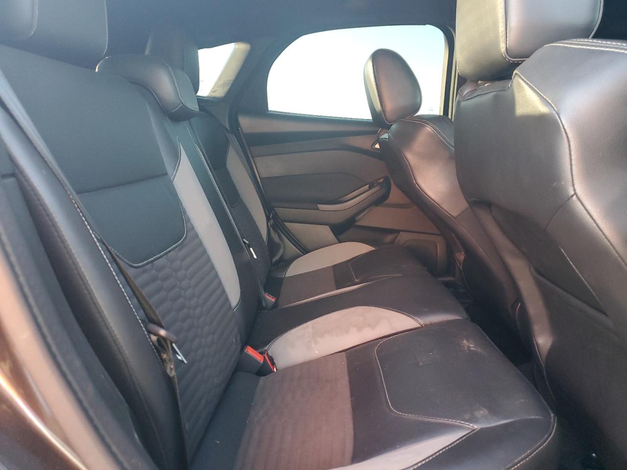 2016 Ford Focus - Image 10