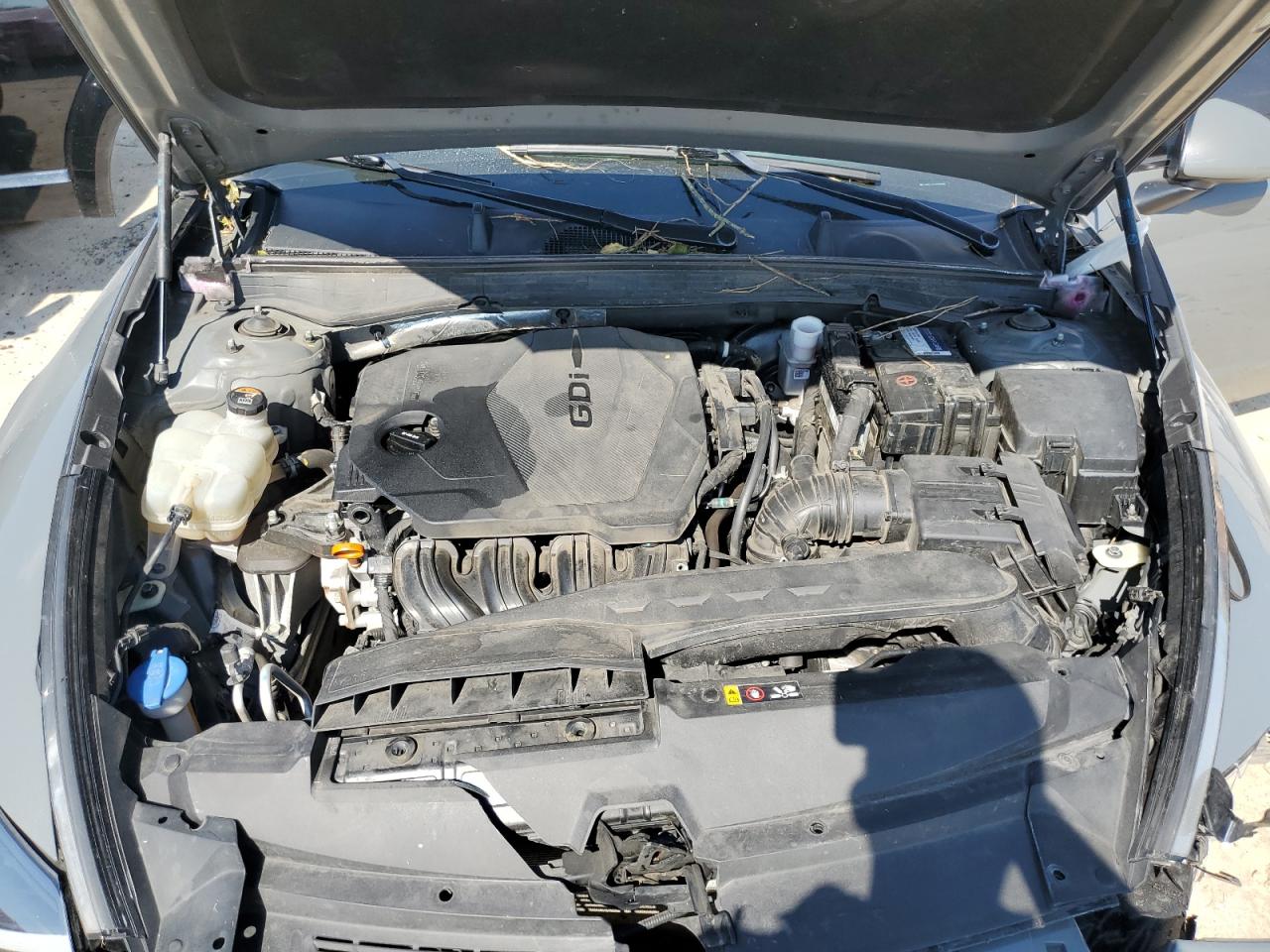 2022 Hyundai Sonata - Image 11