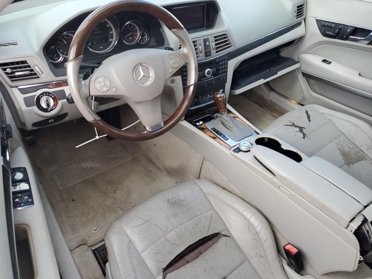 2010 Mercedes-Benz E 350 VIN: WDDKJ5GB2AF007742 Lot: 77313934