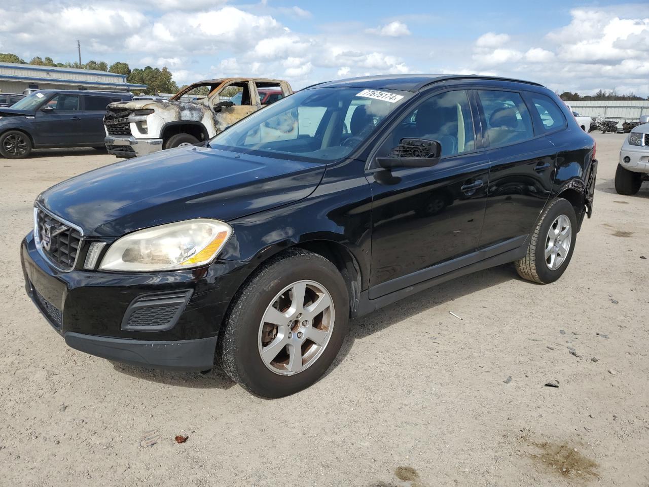 2018 Volvo XC60 - Image 1