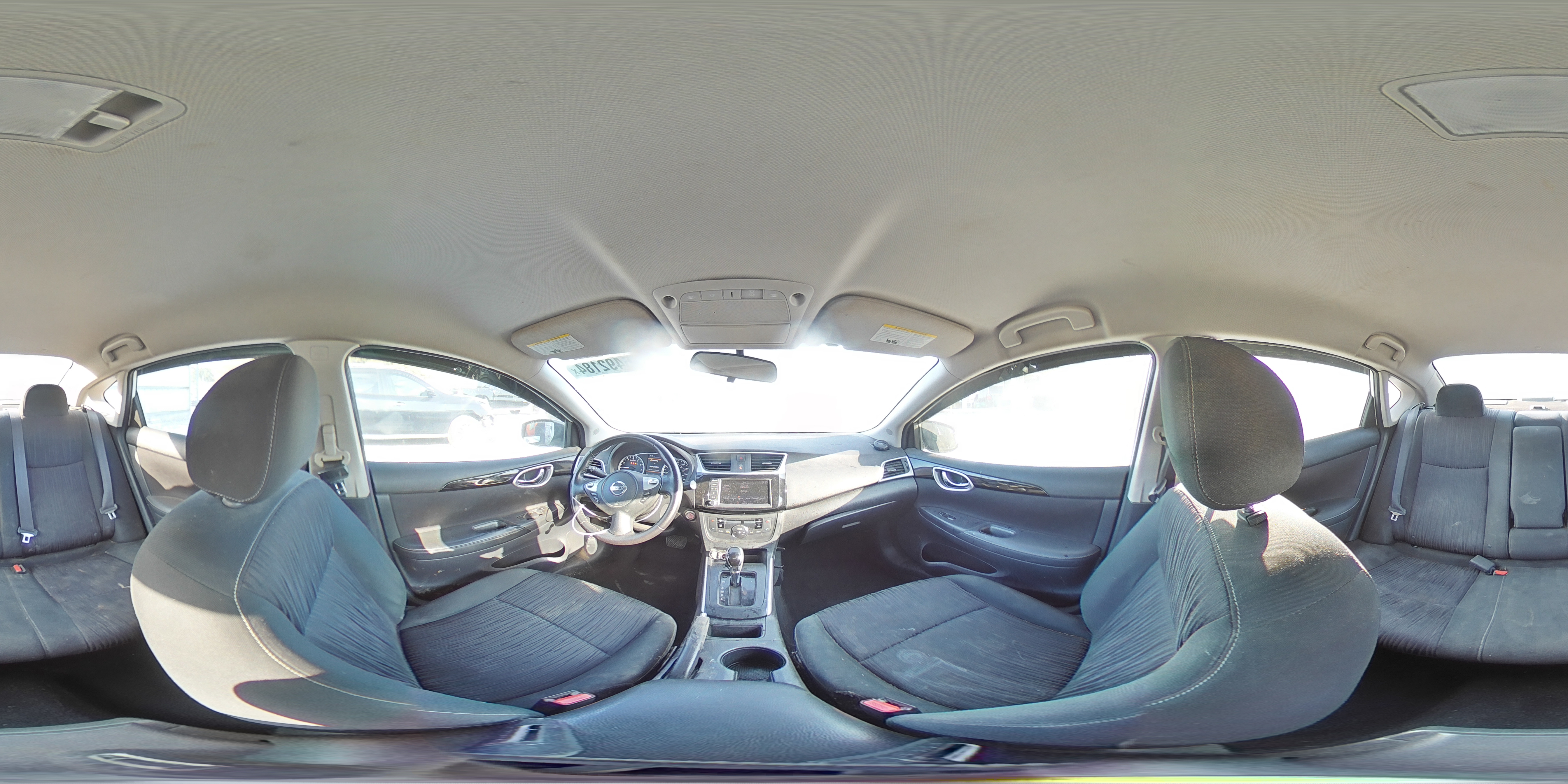 2019 Nissan Sentra - Image 13