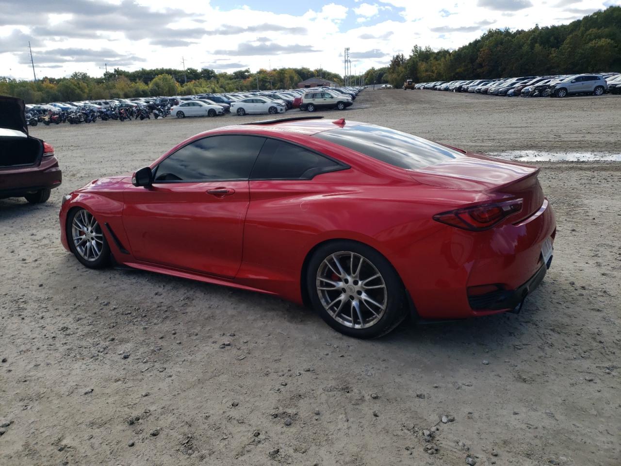 2017 Infiniti Q60 - Image 2