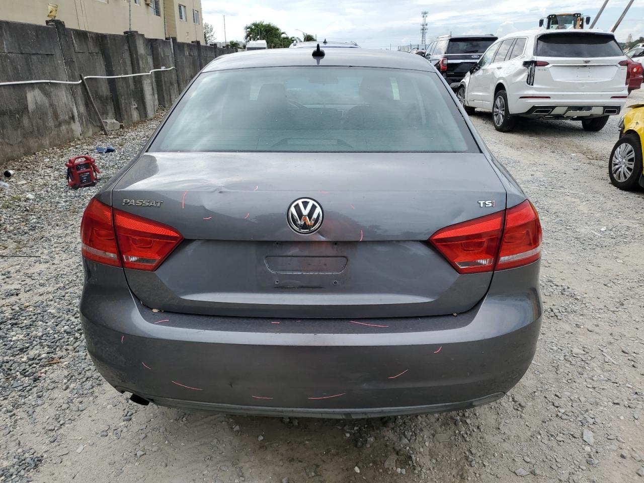 1VWAS7A37EC079511 2014 Volkswagen Passat S