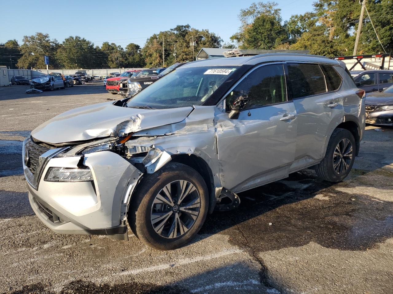 2021 Nissan Rogue - Image 1