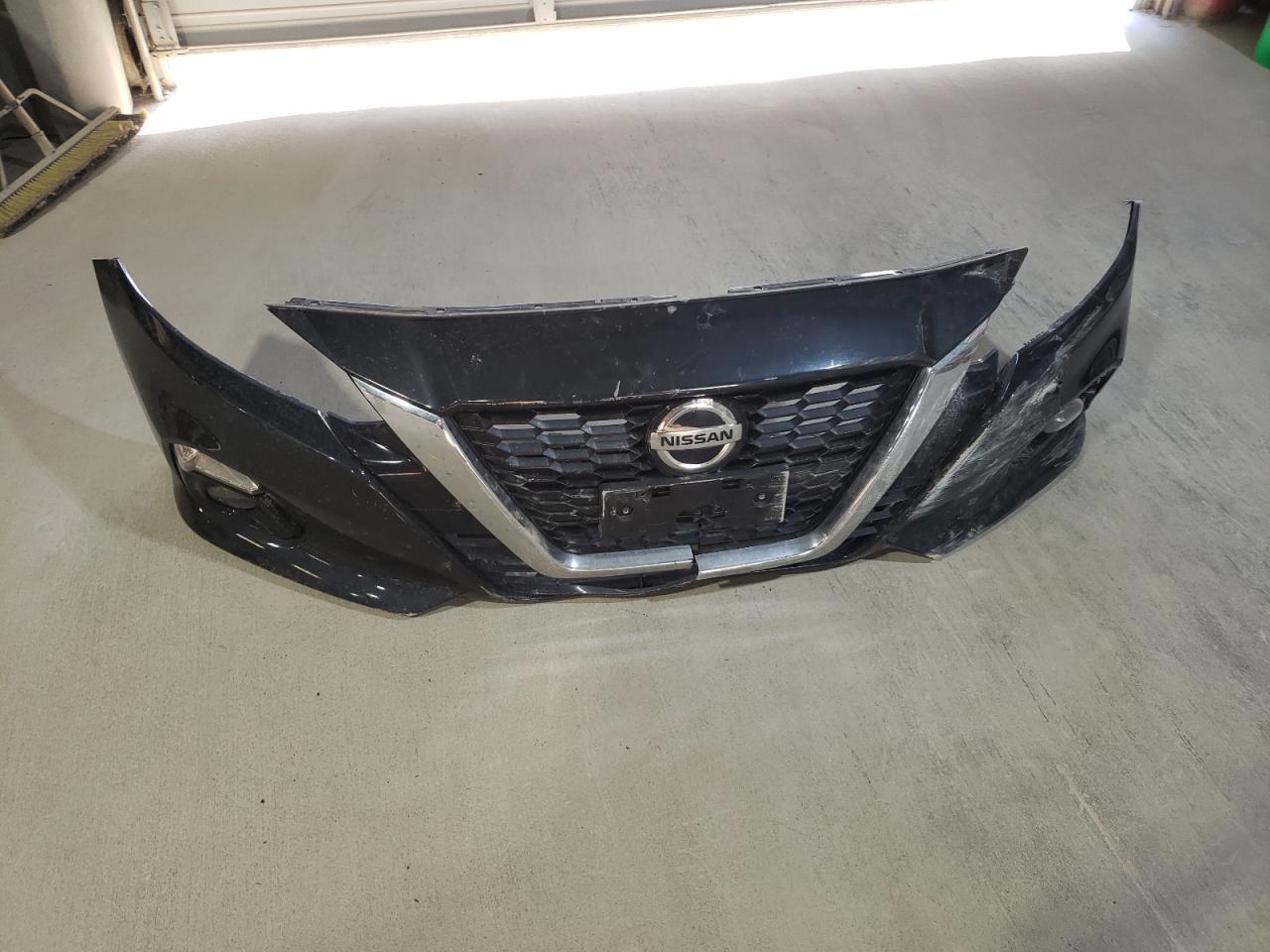 2019 Nissan Altima - Image 12