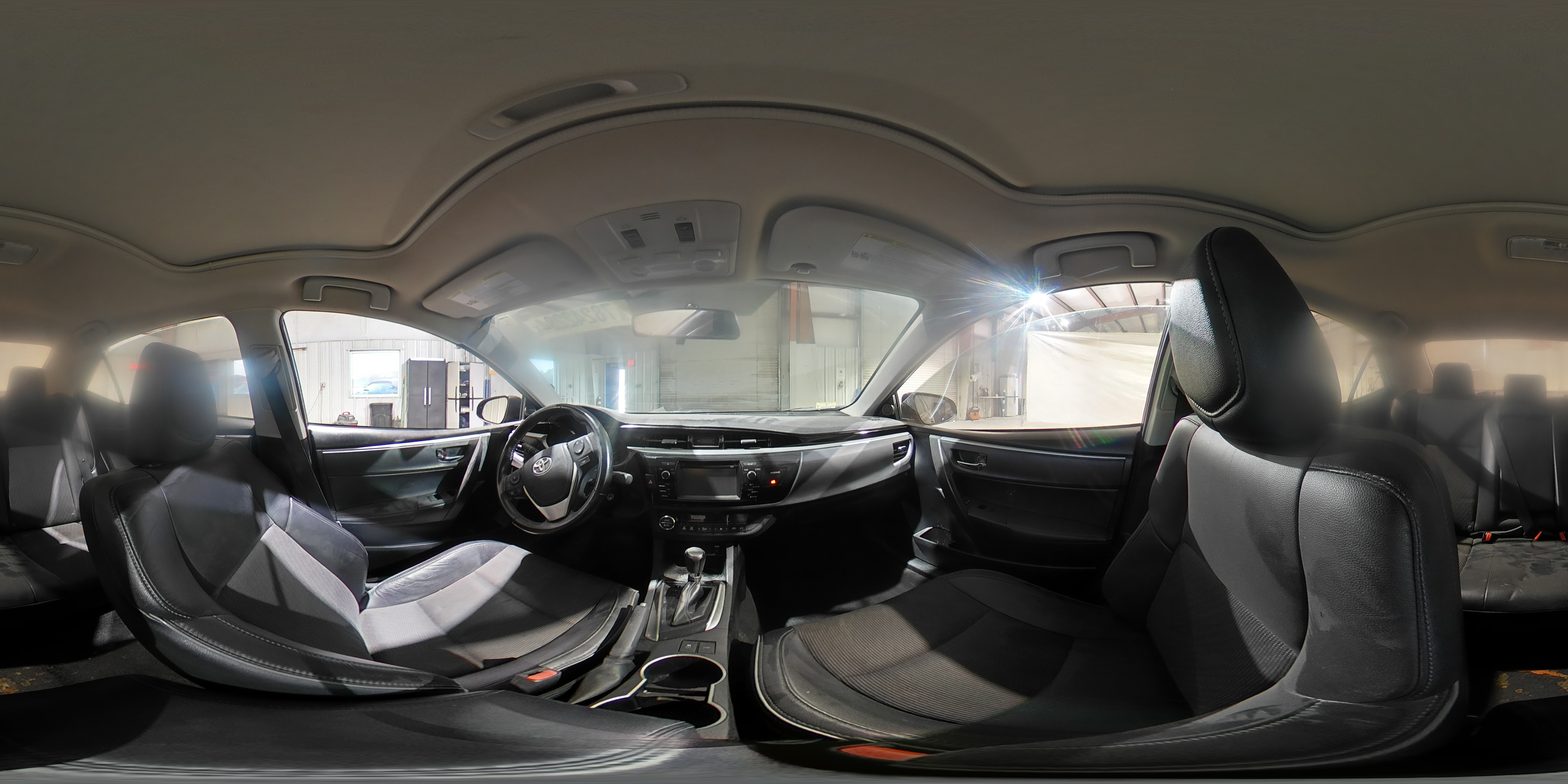 2016 Toyota Corolla - Image 13