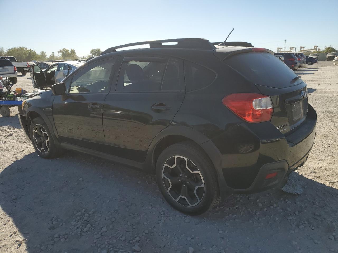 2015 Subaru XV - Image 2