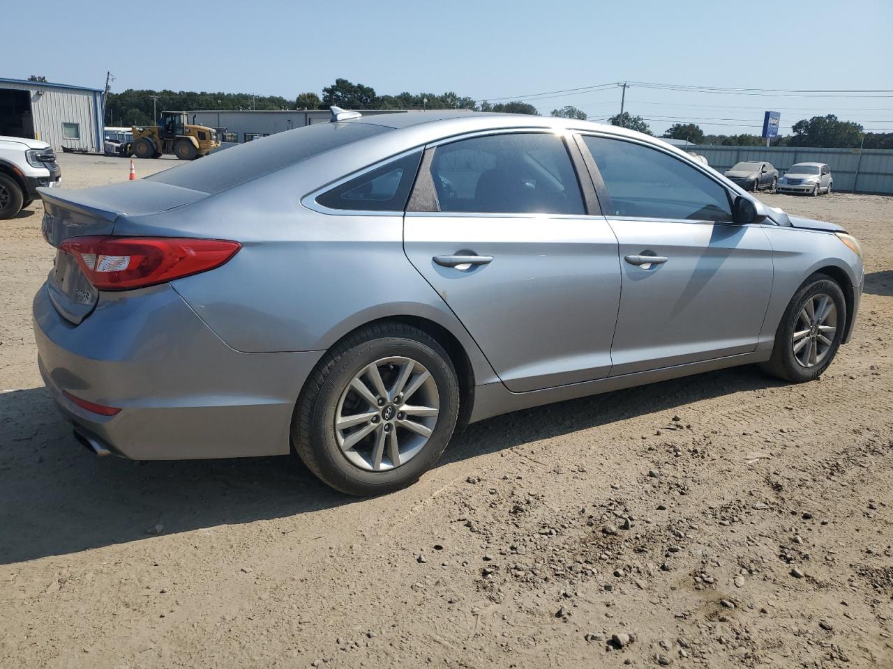 2015 Hyundai Sonata - Image 3