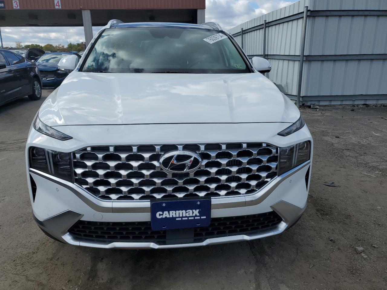 2022 Hyundai Santa Fe - Image 5