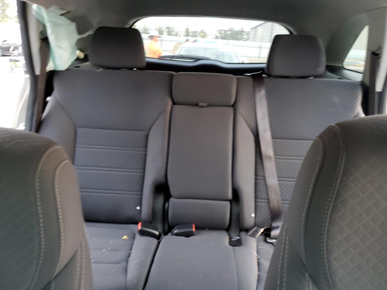 2017 Kia Sorento - Image 10