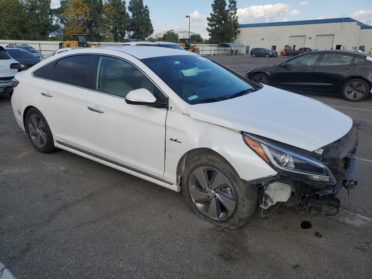 VIN KMHE54L21HA059703 2017 HYUNDAI SONATA no.4