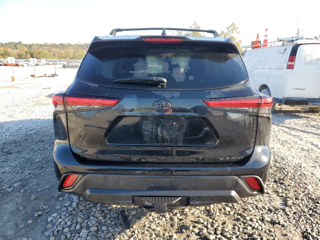 2022 Toyota Highlander Xle VIN: 5TDGZRBH0NS588630 Lot: 76967894