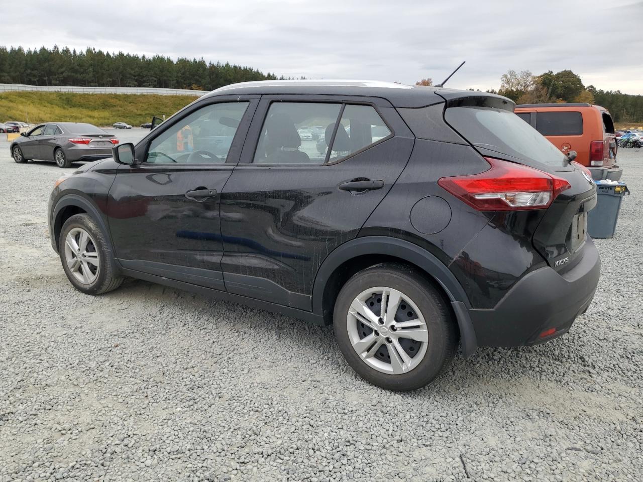 2019 Nissan Kicks - Image 2