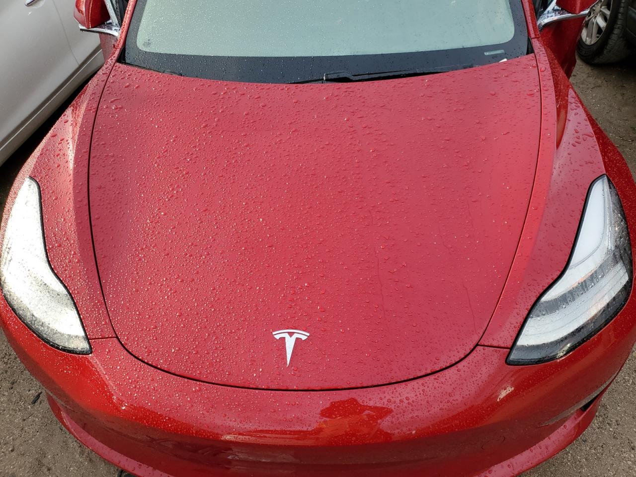 5YJ3E1EB4JF121583 2018 Tesla Model 3