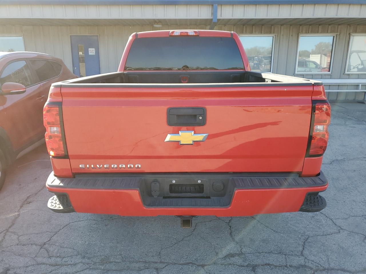 2016 Chevrolet Silverado - Image 6