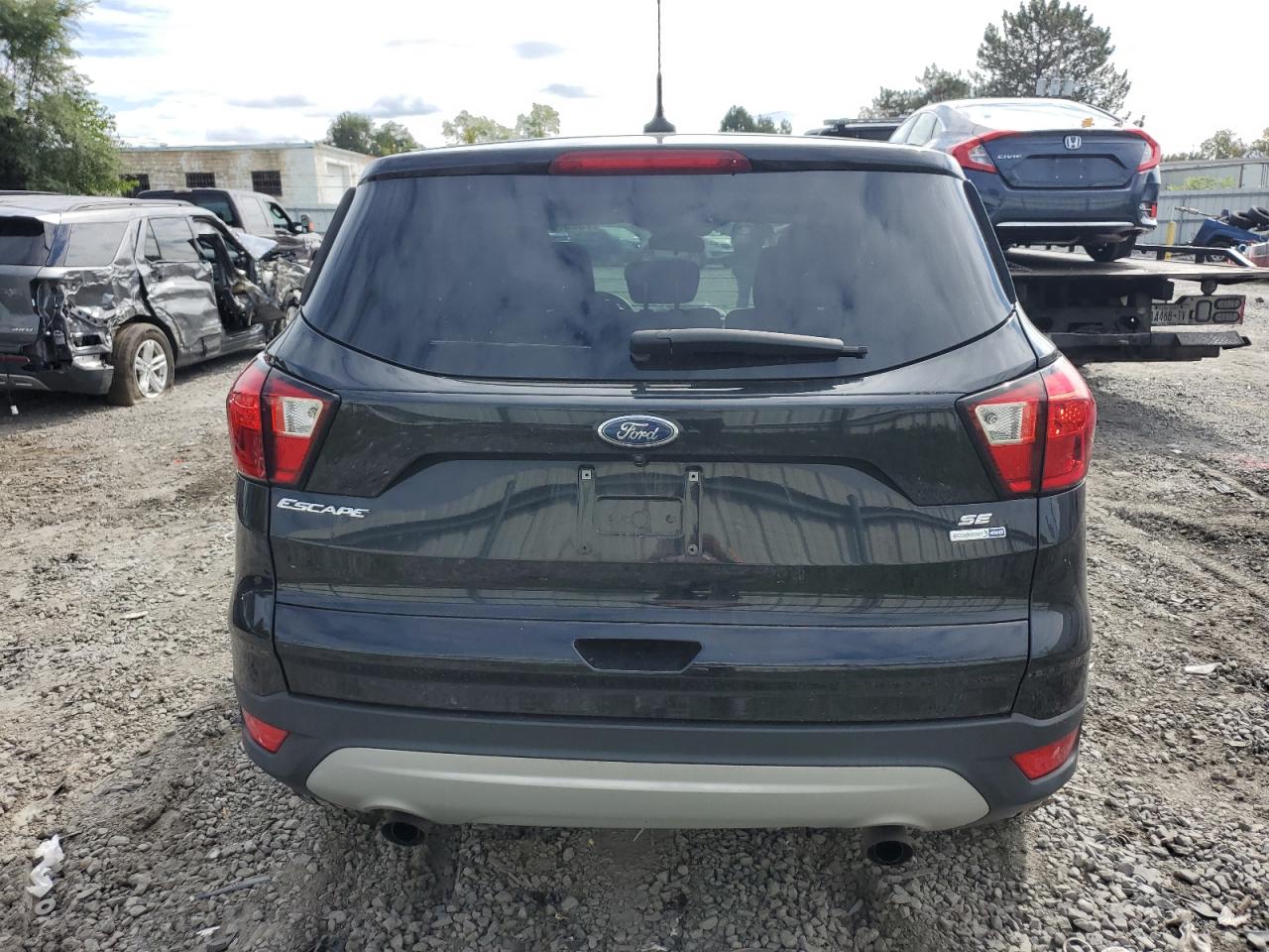 2019 Ford Escape Se VIN: 1FMCU9GD4KUB42745 Lot: 73957834