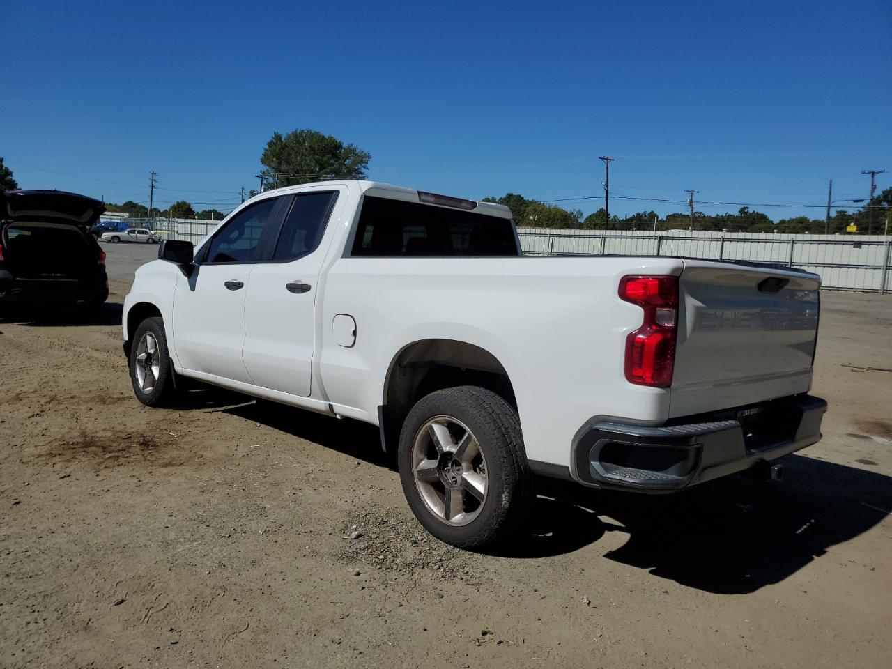 2020 Chevrolet Silverado - Image 2