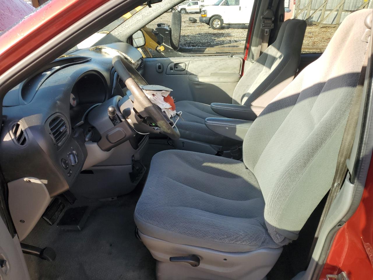 2004 Dodge Grand Caravan Se VIN: 1D4GP24R14B555325 Lot: 77415014