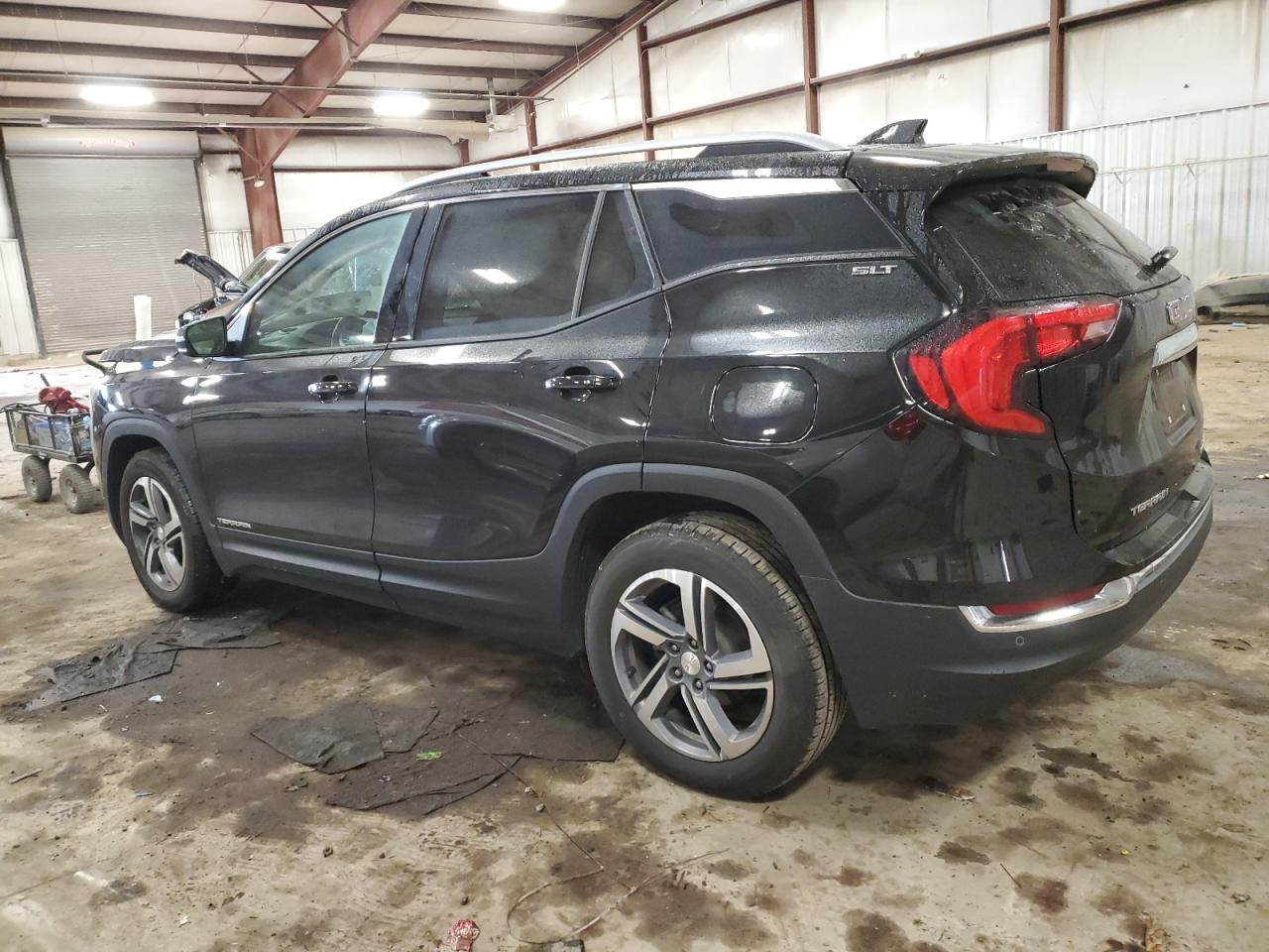 2019 GMC Terrain - Image 2