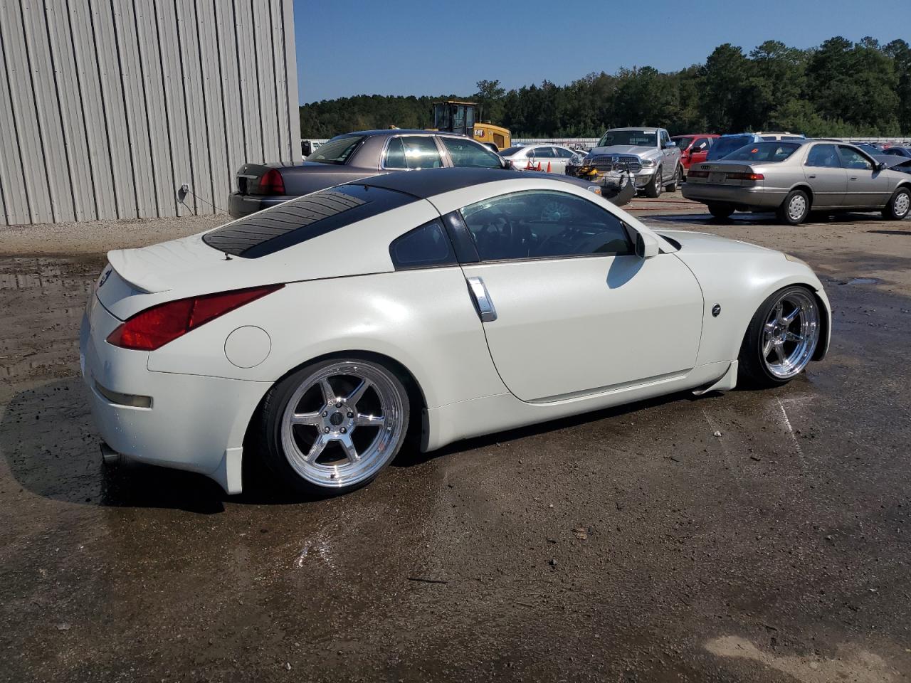 2003 Nissan 350Z - Image 3