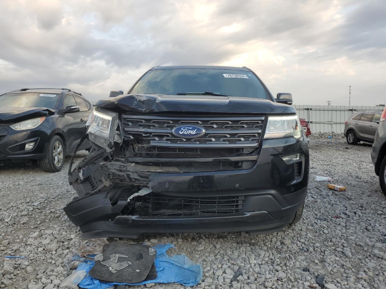 2018 Ford Explorer - Image 5