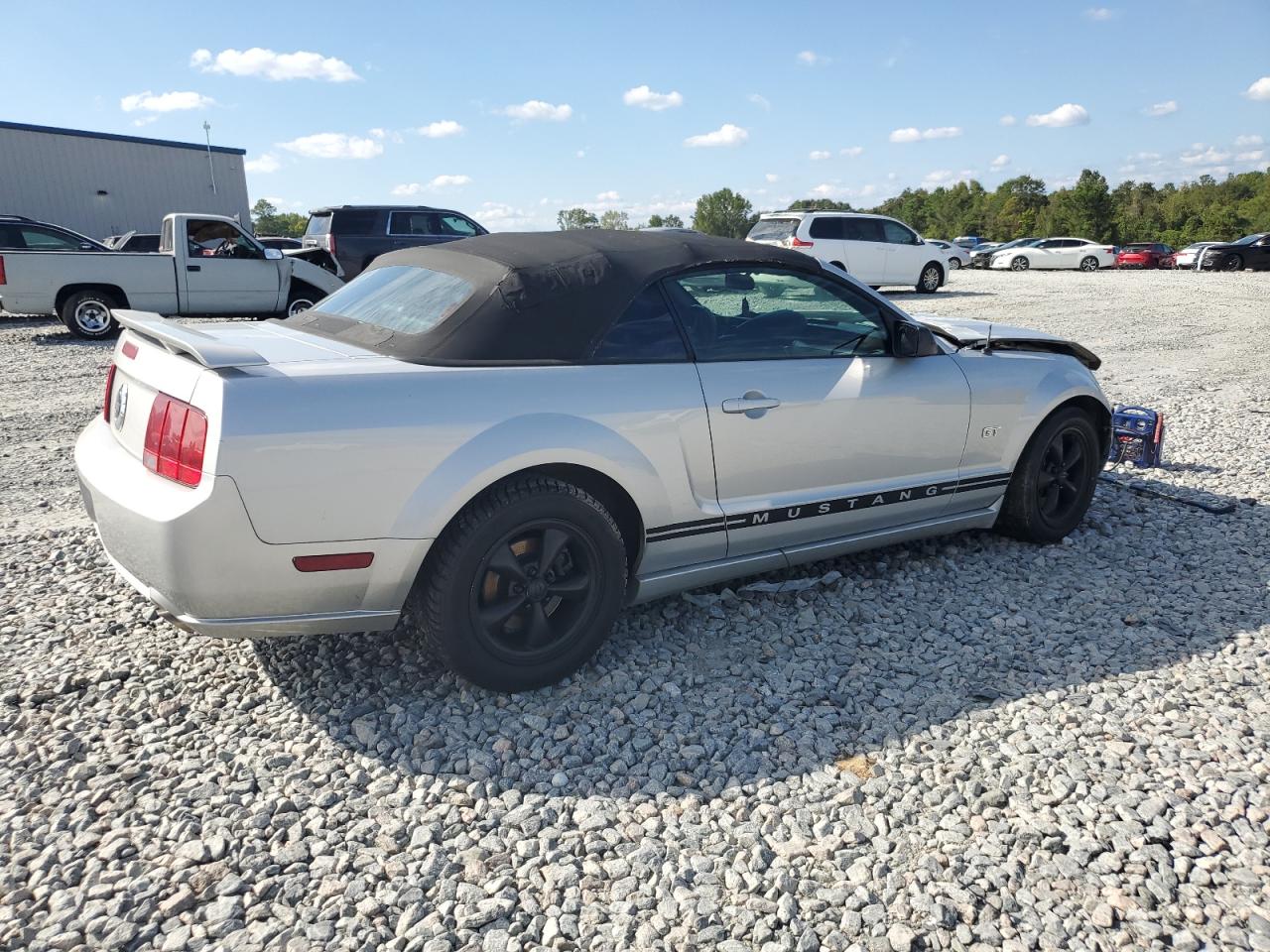 2006 Ford Mustang - Image 3