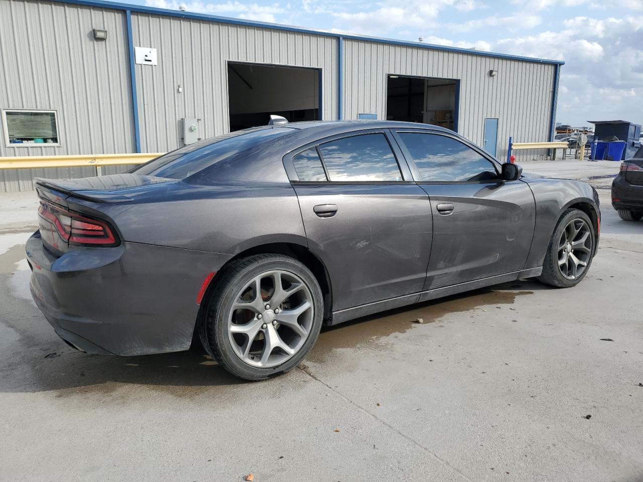 2015 Dodge Charger - Image 3