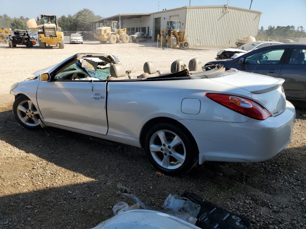 2004 Toyota Camry Solara - Image 2