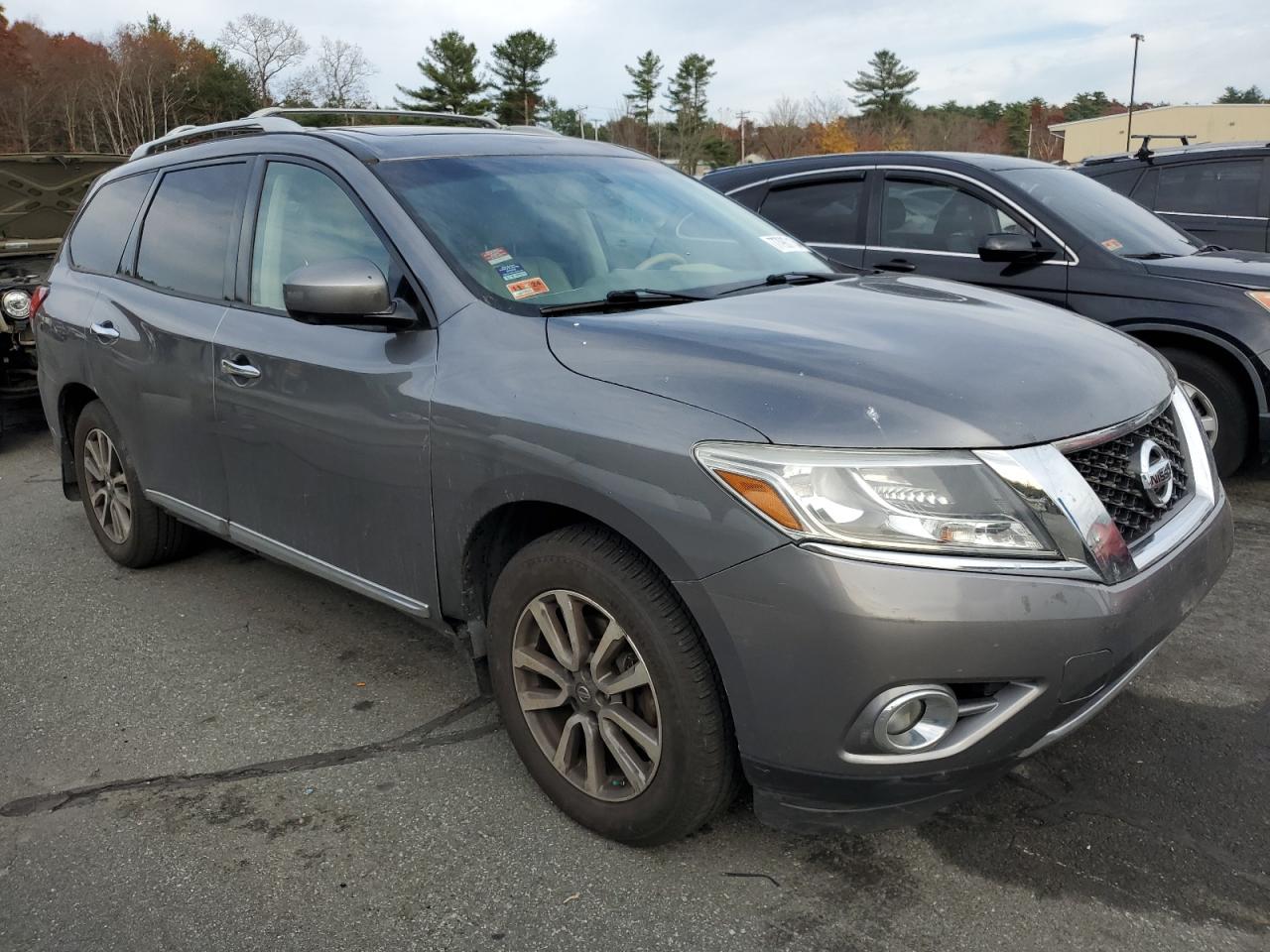 2015 Nissan Pathfinder - Image 4