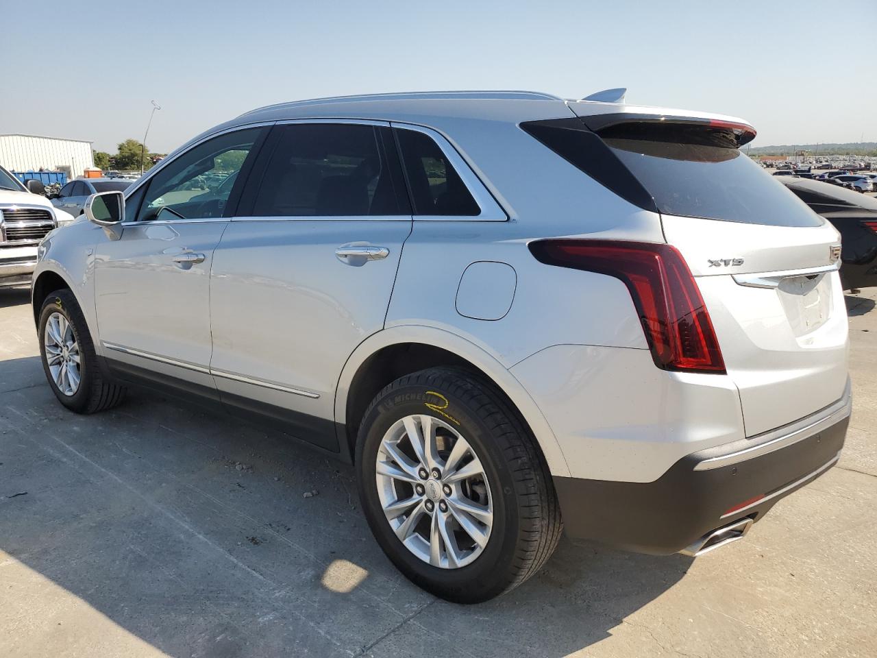 1GYKNAR47LZ187253 2020 Cadillac Xt5 Luxury