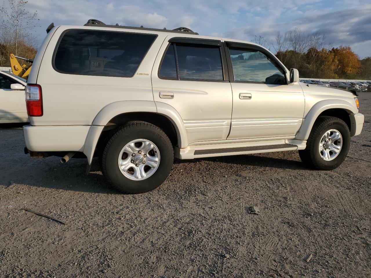 2002 Toyota 4Runner - Image 3