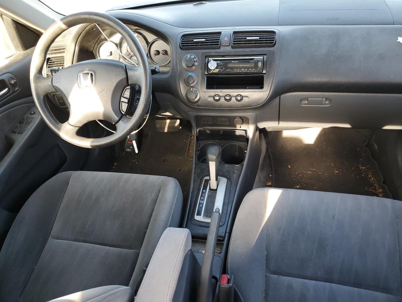 2HGES16654H633811 2004 Honda Civic Lx