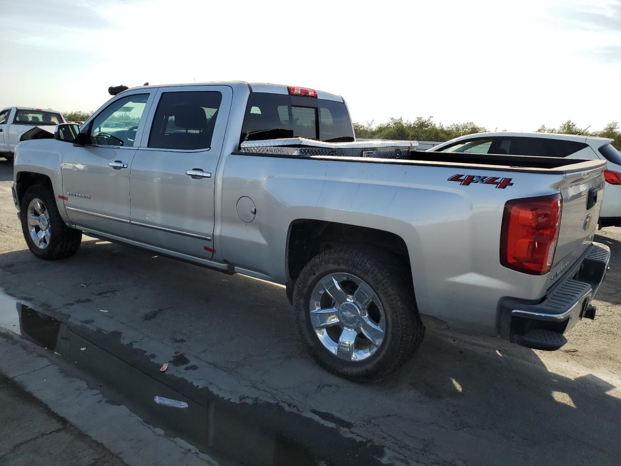 2018 Chevrolet Silverado - Image 2