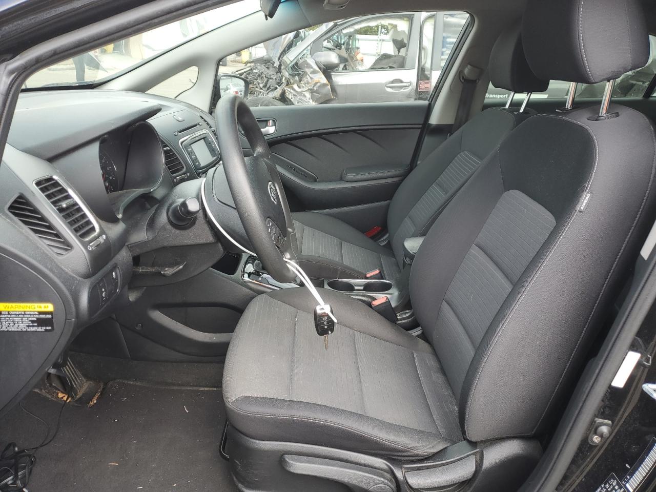2017 Kia Forte - Image 7