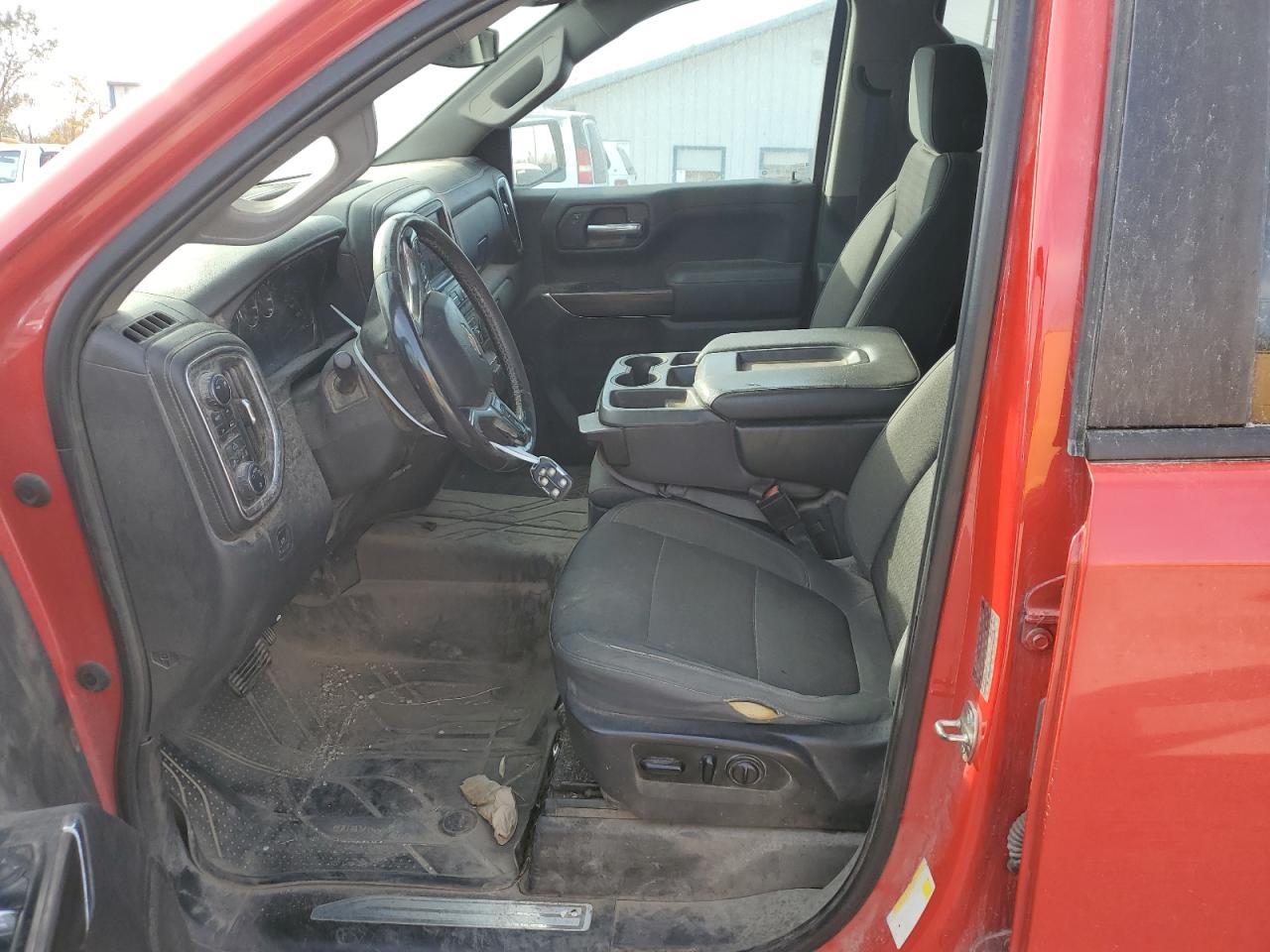 2019 Chevrolet Silverado - Image 7