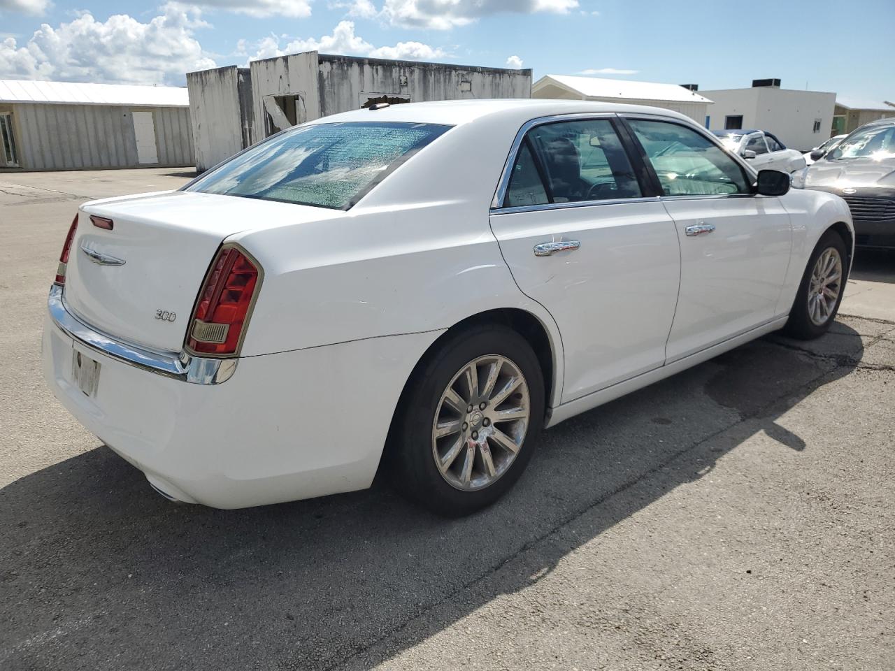 2011 Chrysler 300 - Image 3